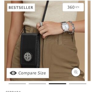 EUC Sold Out Brighton Ferrara Phone Organizer